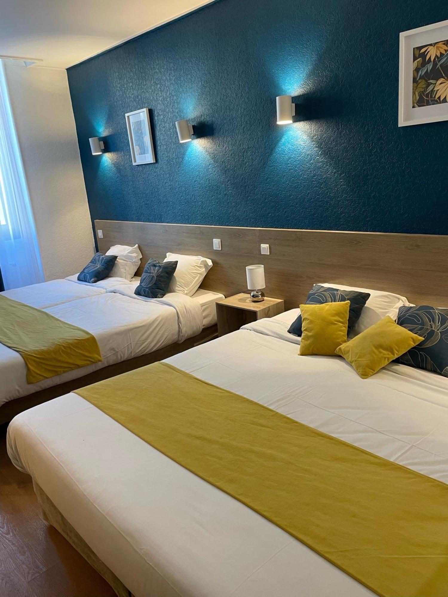 Empire Hotel Ним Экстерьер фото