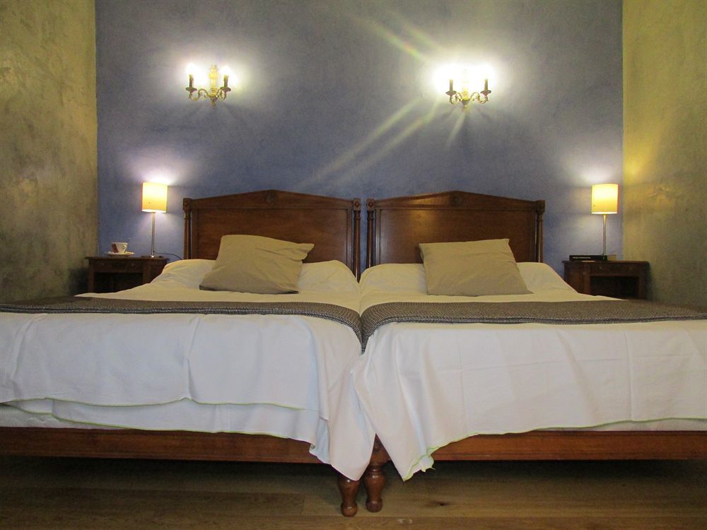 Empire Hotel Ним Экстерьер фото